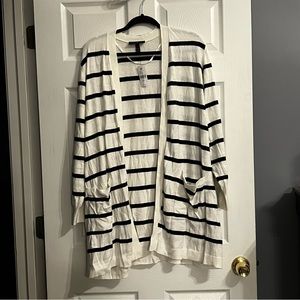 Lane Bryant Cardigan Plus size 26/28 NWT